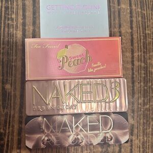 Urban Decay / too faced Eyeshadow Palettes— lots